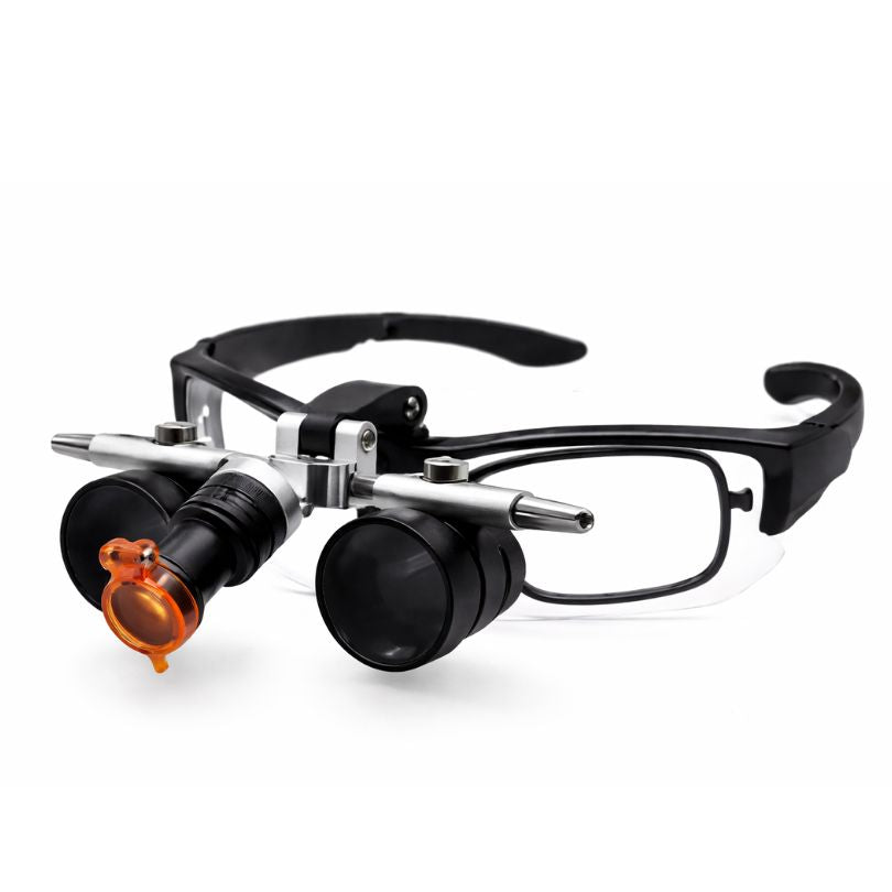 Loupe T1 avec réglage interpupillaire et lampe frontale